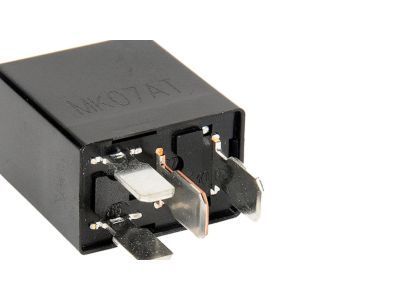 GM 96484304 Fan Relay, Black