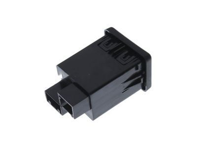 Cadillac 13599465 Auxiliary Outlet