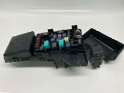 GM 15847491 Fuse & Relay Box