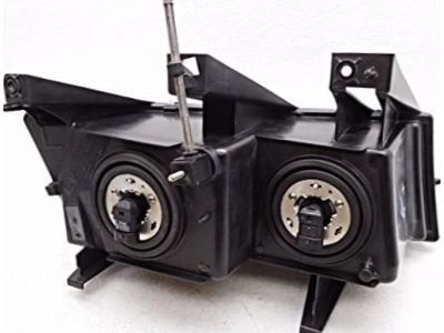 GM 20766569 Headlamp Assembly, Driver Side