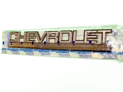 Chevy C2500 Suburban Emblem - 15996486
