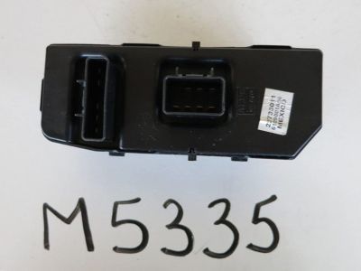 GM 22733011 Window Switch, Driver Side