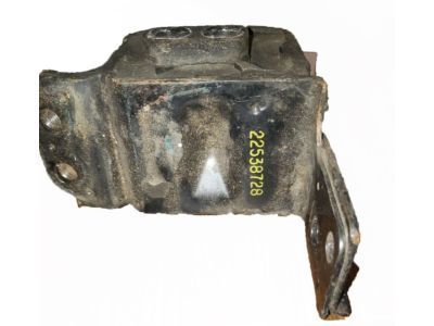 Chevy Cavalier Engine Mount Bracket - 22538728