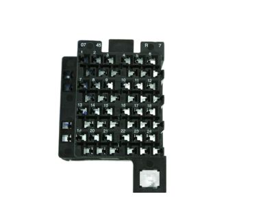 GMC Yukon Fuse Box - 12110746