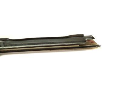 GM 10325226 Belt Weatherstrip, Black, Front Driver Side