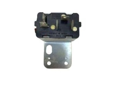 GM 10026262 Relay, Rear