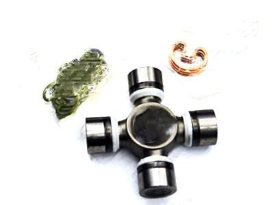 Chevy Silverado 1500 Universal Joint - 89040243
