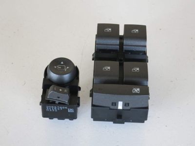 GM 20833003 Window Switch, Driver Side