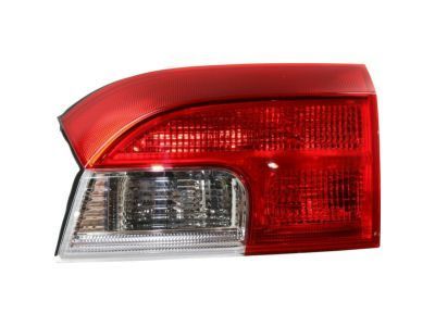 GM 20845444 Tail Lamp Assembly, Passenger Side
