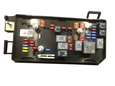 Cadillac DTS Fuse Box - 25865468