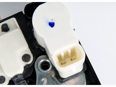 GM 16637320 Lock, Front Passenger Side