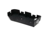 GM 15827749 Side Bracket, Driver Side